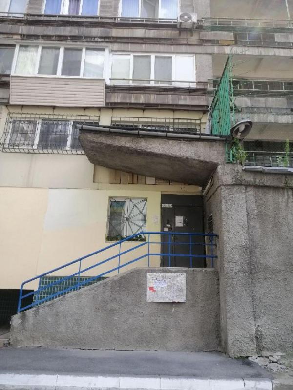 по улице большая васильковская, 129 Apartment *