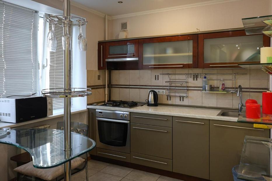 Apartment по улице большая васильковская, 129 Kyiv