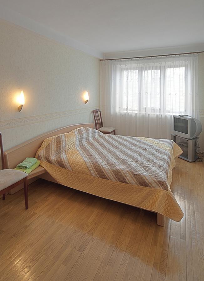 Apartment по улице большая васильковская, 129